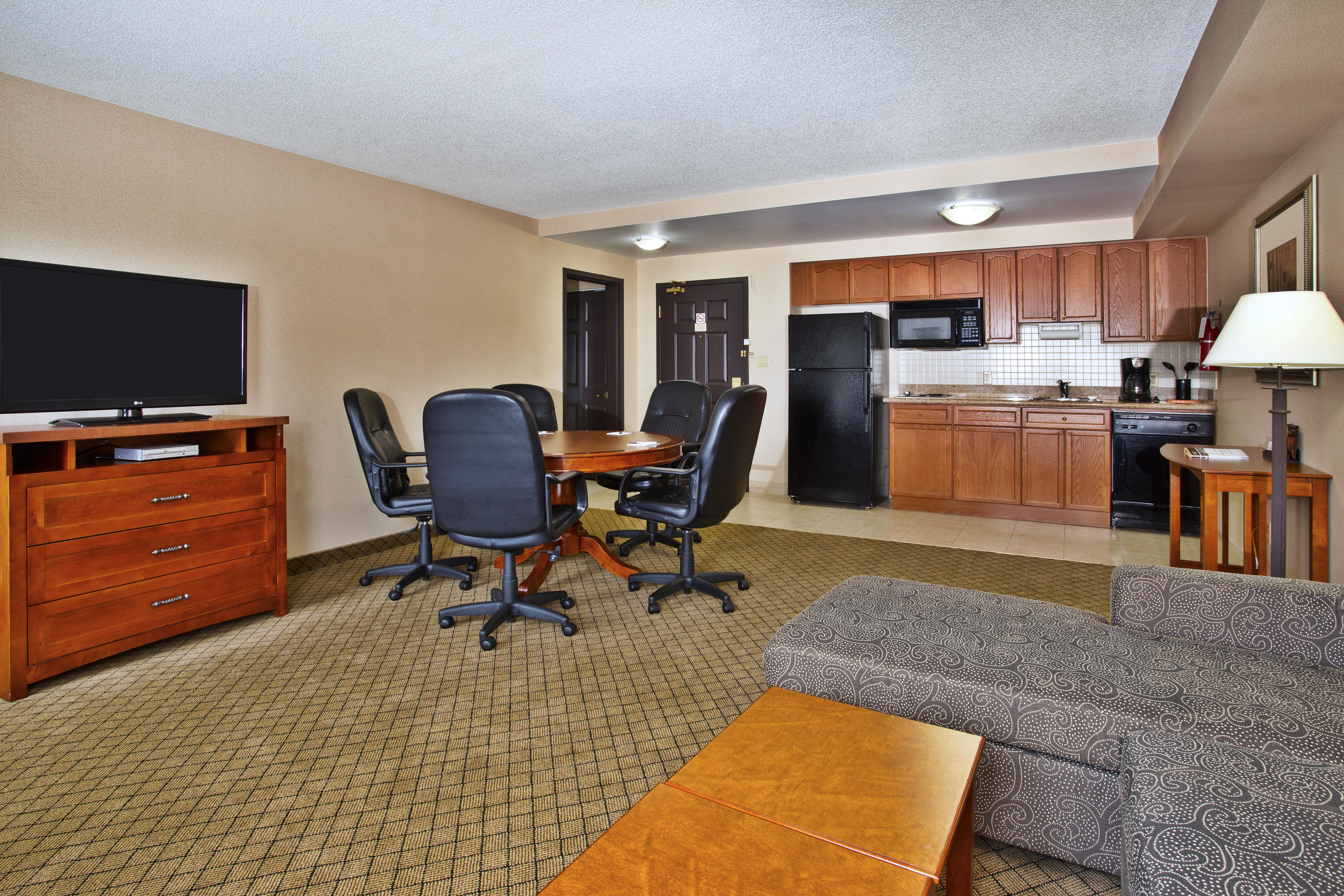 Executive Residency By Best Western Toronto-Mississauga Hotel Buitenkant foto