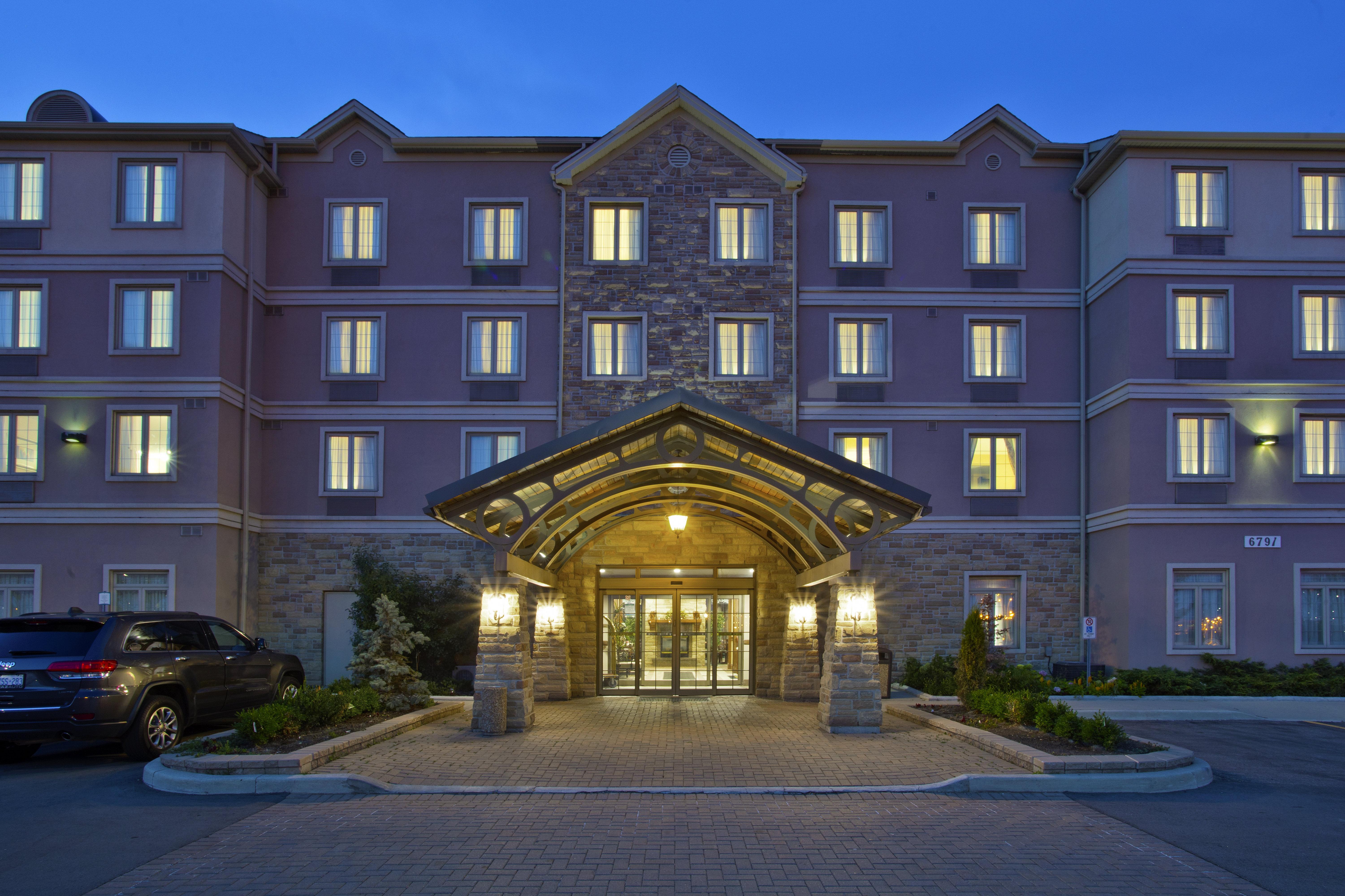 Executive Residency By Best Western Toronto-Mississauga Hotel Buitenkant foto